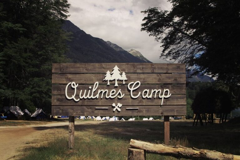 La campaña de Quilmes invita a vivir este verano en modo “Camp”