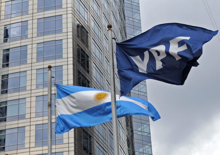 Madre gana concurso de YPF convocado bajo normativas de la AAP