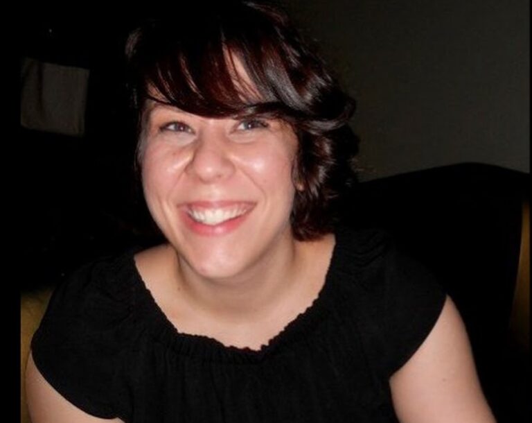 Emily Isovitsch se suma a los Epica Awards