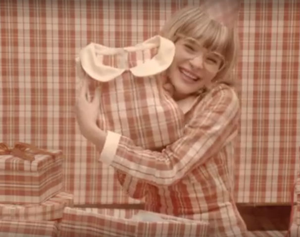 Nueva campaña del Ejército de Salvación acude al humor para juntar donaciones en Brasil