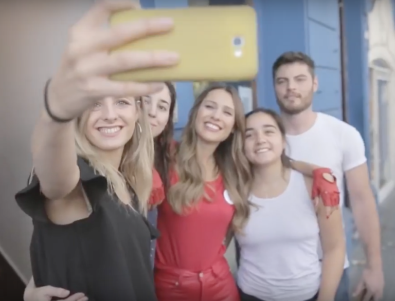 Mirá los videos de Pampita Ya