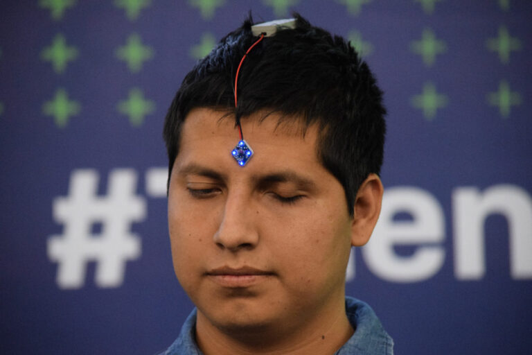 Eyeborg, de HandEyes, nominado por la ONU para el premio World Summit on the Information Society