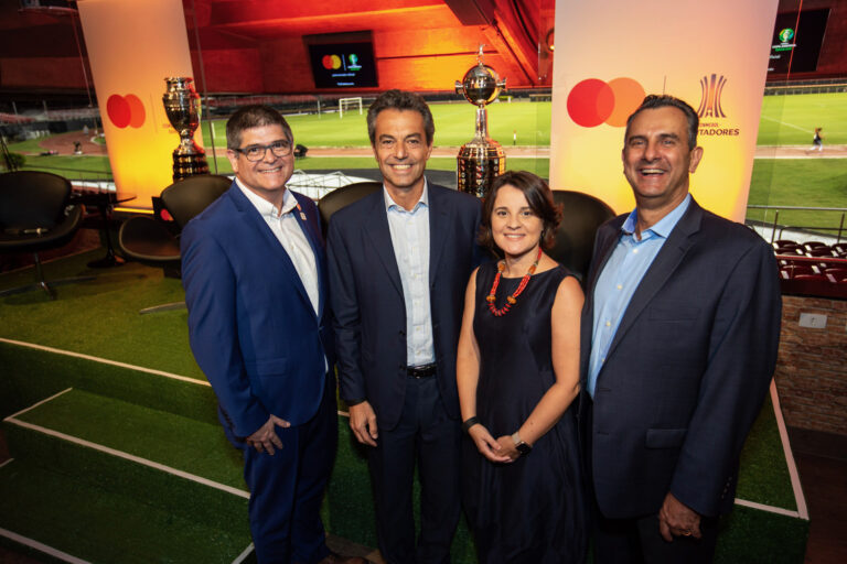 Mastercard se convierte en la marca oficial del fútbol sudamericano