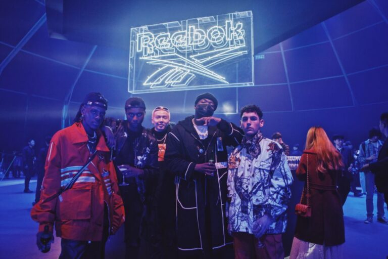 El despliegue de Reebok en la Semana de la Moda en Shangai