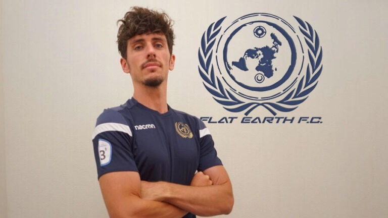 Flat Earth. El primer equipo de fútbol del mundo pensado para pensar
