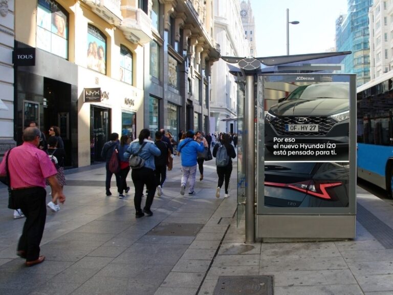Hyundai lleva la publicidad programática a las calles de España