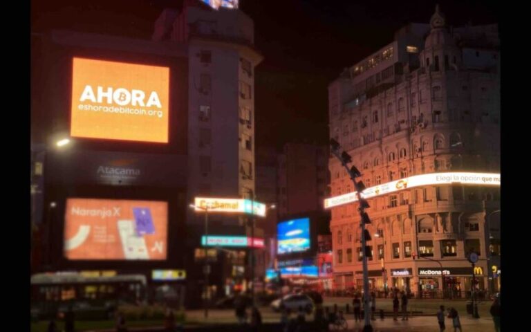 El bitcoin pone un pie en las calles argentinas y anuncia que llegó su hora