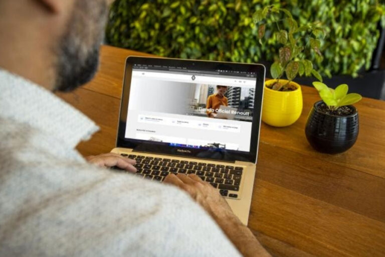 My Renault ofrece más servicios y beneficios nuevos en Argentina