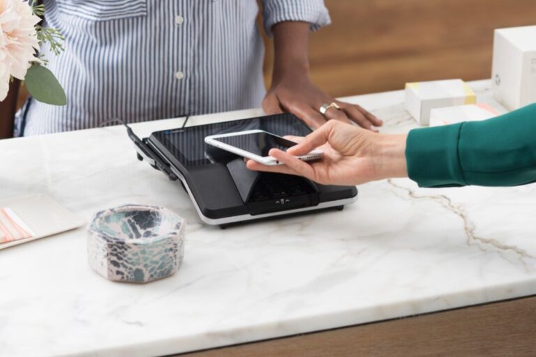 Galicia y Mastercard, unidos para impulsar los pagos sin contacto