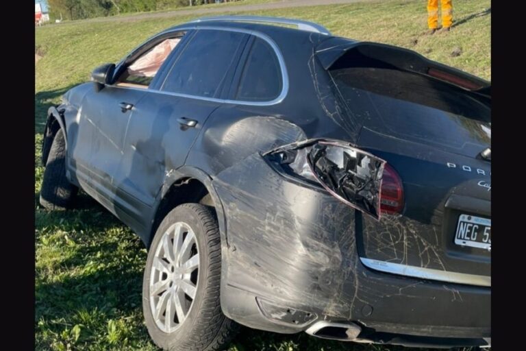 El famoso publicista Ramiro Agulla chocó su Porsche y siguió de fiesta