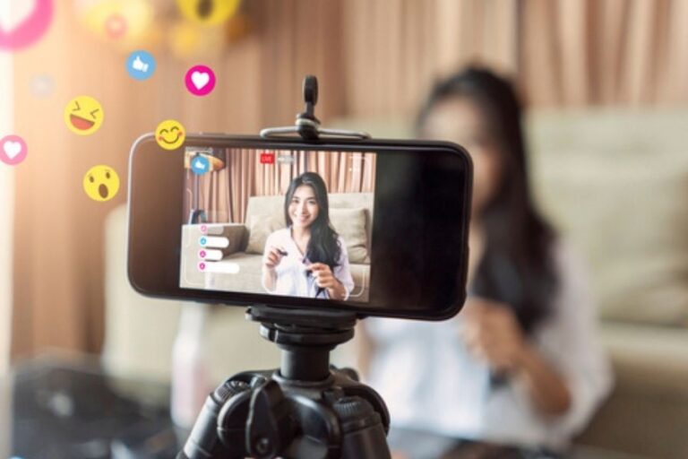 Los ejecutivos de e-commerce B2C apuestan por el social commerce