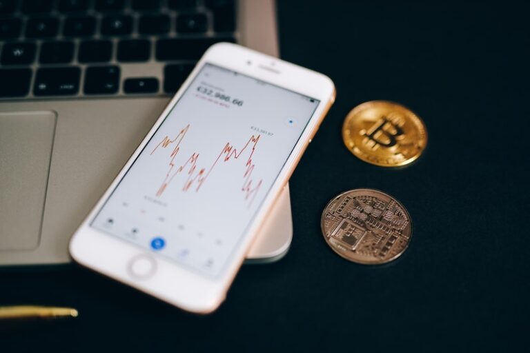 ¿Cuánto crecieron las apps de criptomonedas en el cuarto trimestre de 2021?