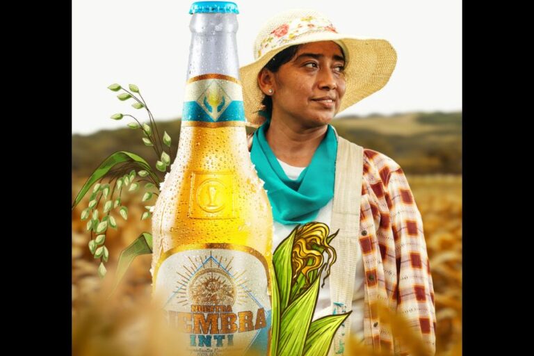 La cerveza que usa blockchain para beneficiar a los pequeños agricultores en Ecuador
