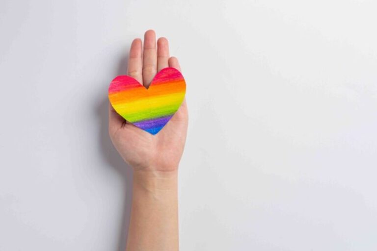 Los 6 destinos internacionales top para celebrar la Fiesta del Orgullo LGBTQ+ 2022