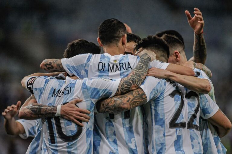 Argentina: TyC Sports se viste de celeste y blanco para festejar su aniversario número 28