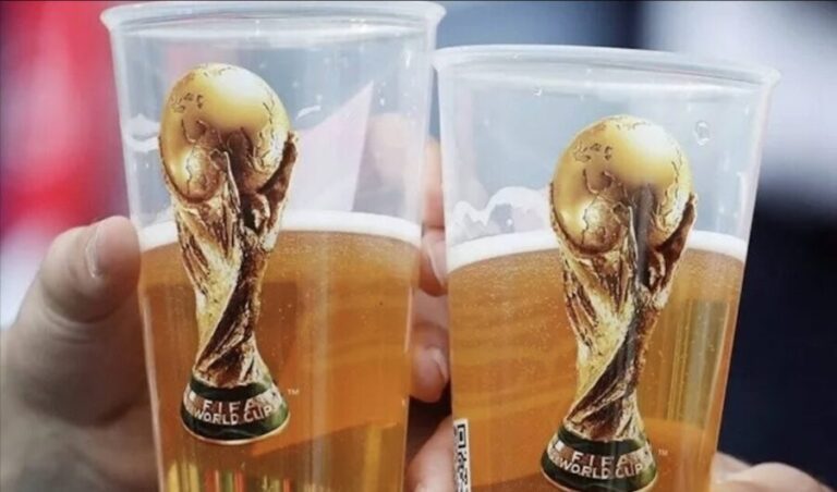 La cerveza fue la bebida preferida por los mexicanos durante la Copa Mundial de Qatar 2022