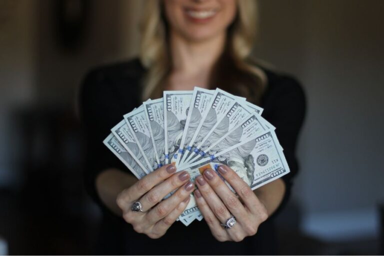 El “efecto Shaki”: ¿cuánto factura el desamor en el mundo digital?