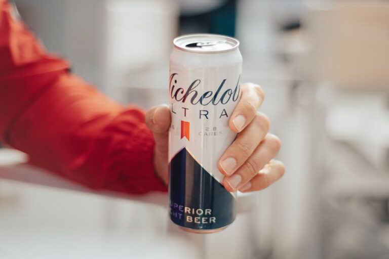 Argentina: la cerveza baja en calorías Michelob Ultra, sponsor oficial del ATP de Córdoba