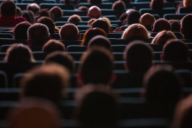 ¿Vale la pena pautar en cine? Dos marcas argentinas comparten su visión al respecto