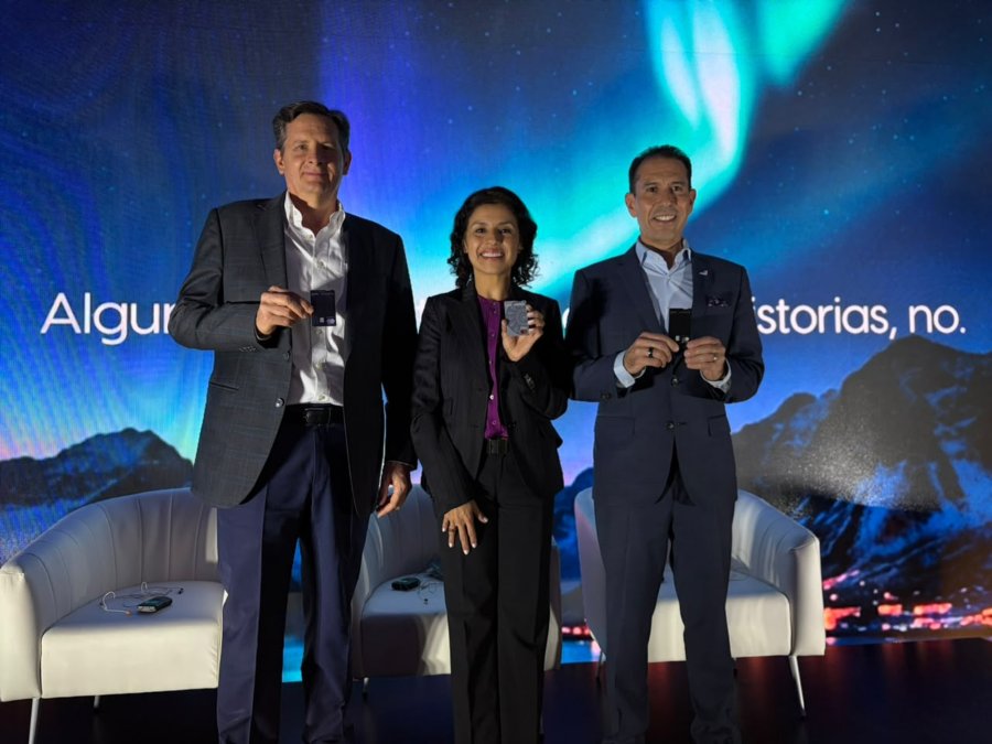 American Airlines, INVEX Banco y Mastercard presentan en México las tarjetas INVEX AAdvantage